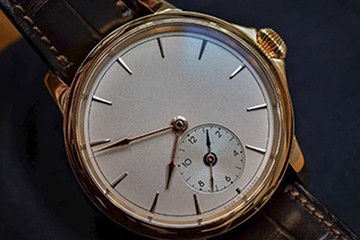 济南欧米茄为什么会慢半个小时